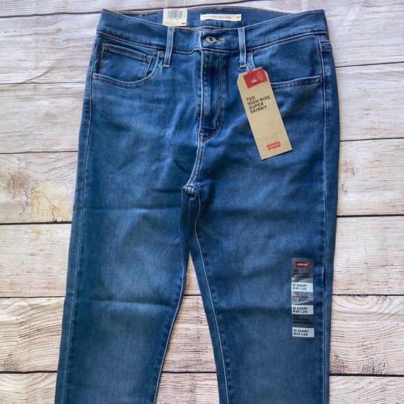 Levi’s High Rise Super Skinny Jeans SOLD - Picture 6 of 6